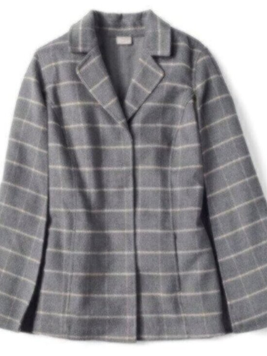 NWOT Chico's Plush Windowpane-Print Cape Jacket - Picture 2 of 6